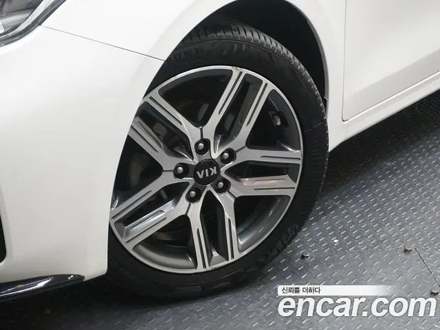 Kia Come New K3 id 2322550 из Кореи 15