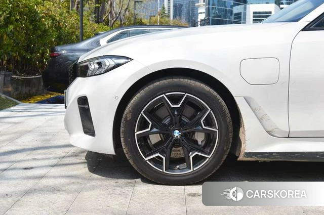 BMW i3 id 3909043 из Китая 11