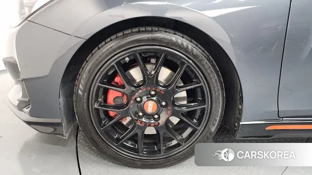 Hyundai Veloster (JS) id 3593505 из Кореи 15