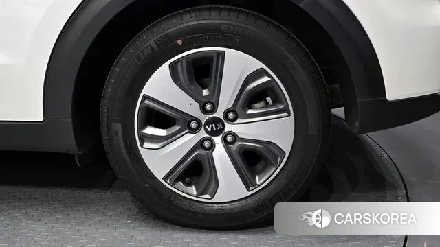 Kia Niro id 3045704 из Кореи 15