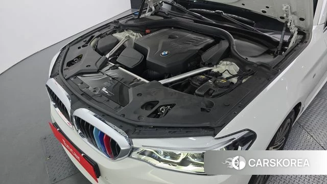 BMW 5 Series (G30) id 4770151 из Кореи 28