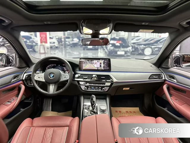 BMW 5 series 2023 Черный из Китая, фото 5