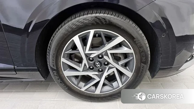 Hyundai Grandeur (GN7) id 3348111 из Кореи 15