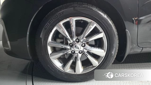 Kia The New Carnival id 4944175 из Кореи 15