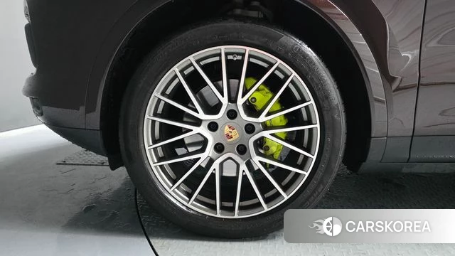 Porsche Cayenne (PO536) id 4349575 из Кореи 29