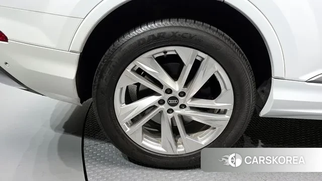 Audi Q7 (4M) id 2980084 из Кореи 15