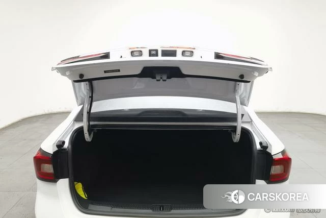 Roewe i5 id 4210117 из Китая 19