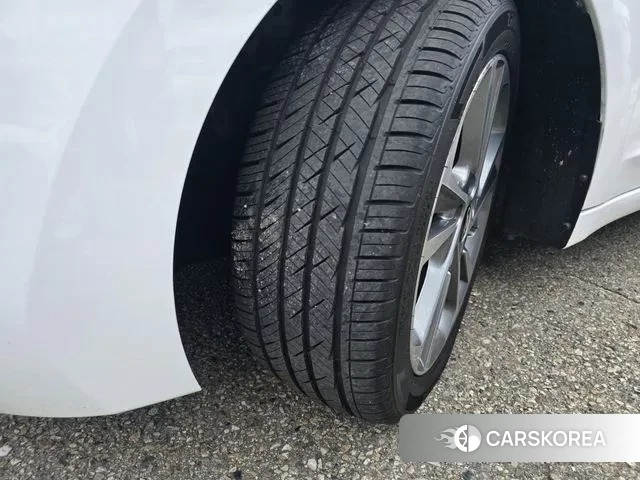 Hyundai Avante AD id 2973549 из Кореи 12