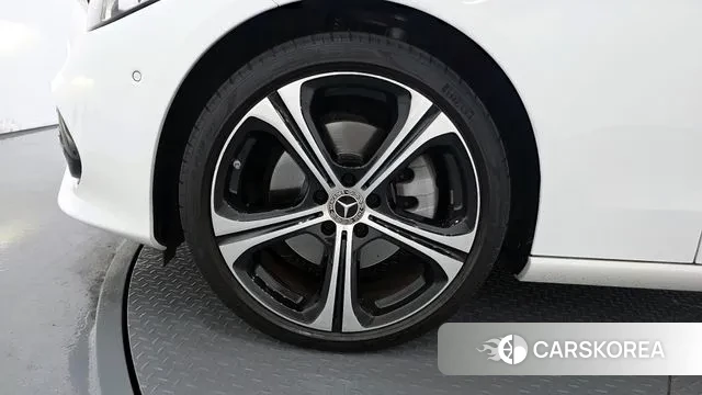 Mercedes-Benz C-Class W206 id 3154000 из Кореи 15