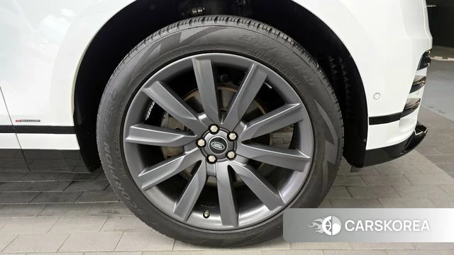 Land Rover Range Rover Velar id 3866979 из Кореи 15
