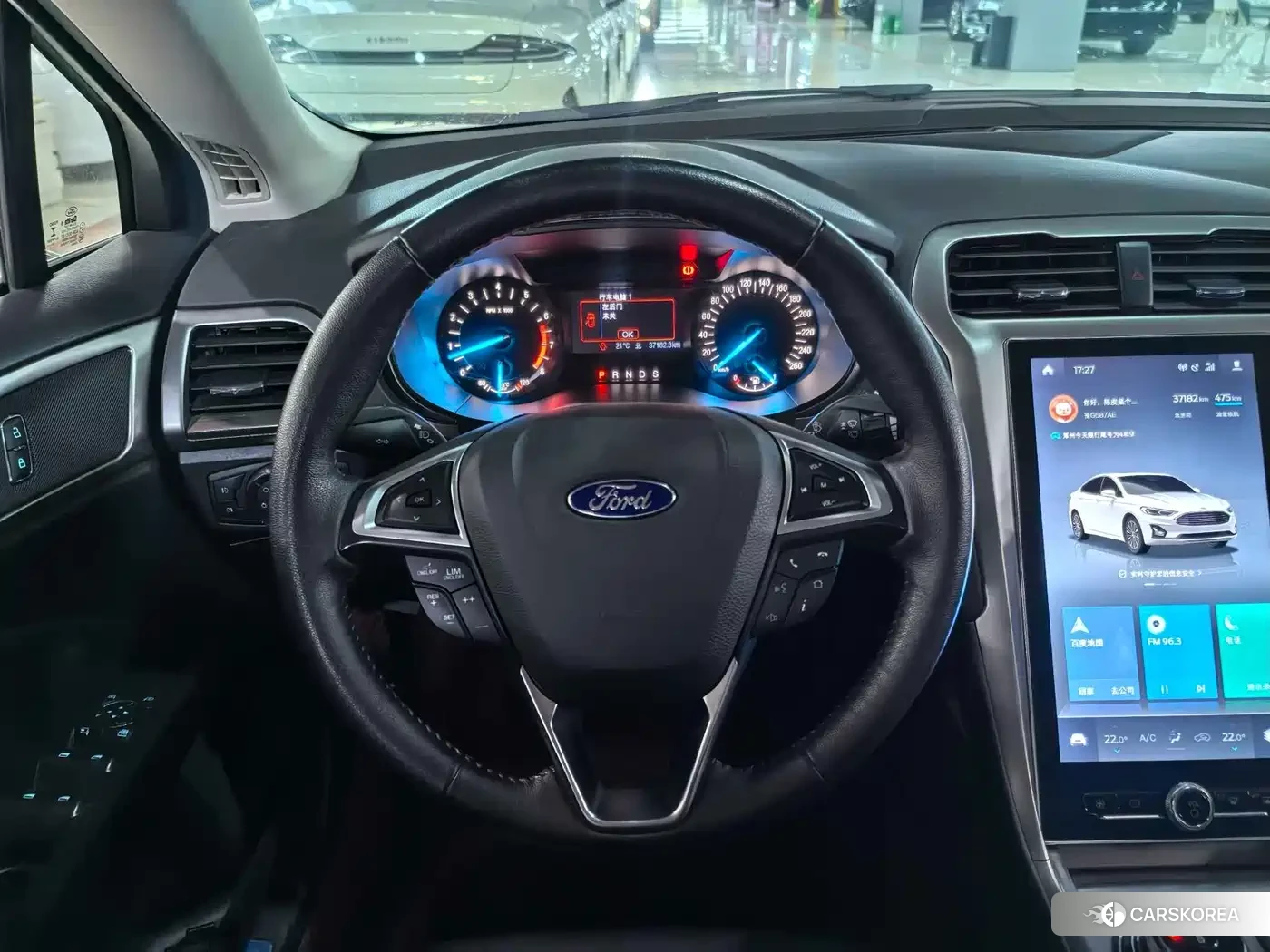 Ford Mondeo 2021 Белый из Китая, фото 5