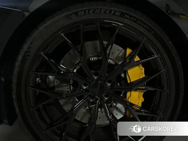 BMW 5 Series (G60) id 3217608 из Кореи 15