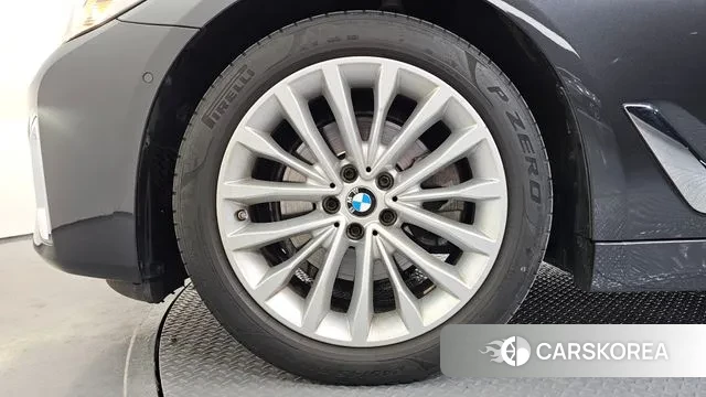 BMW 5 Series (G30) id 3611803 из Кореи 15