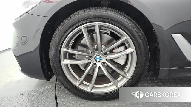 BMW 5 Series (G30) id 4615507 из Кореи 15