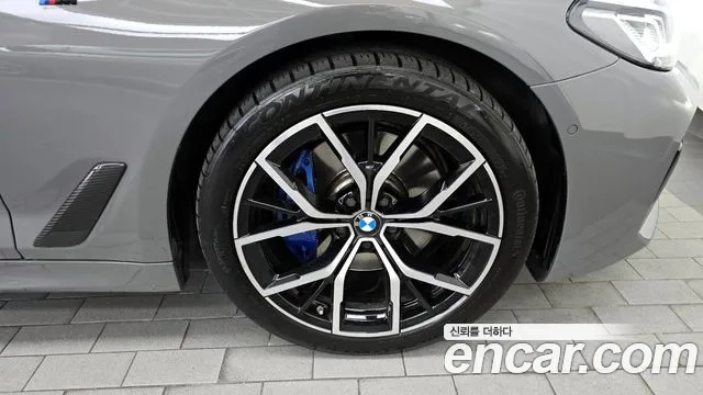 BMW 5 Series (G30) id 2926925 из Кореи 15