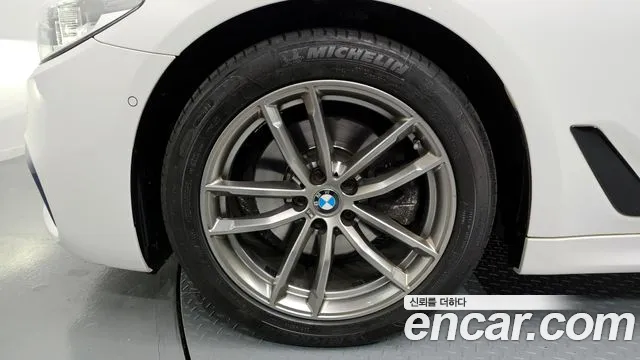 BMW 5 Series (G30) id 2834193 из Кореи 15