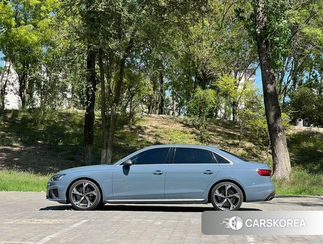 Audi A4L id 4259604 из Китая 17