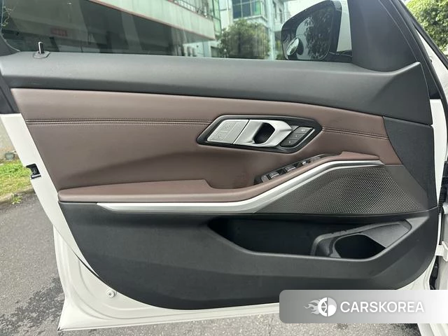 BMW 3 series id 4259100 из Китая 20