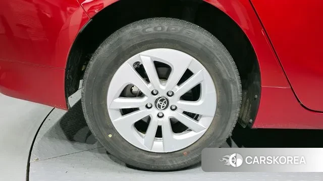 Toyota Prius 4th Generation id 3308112 из Кореи 15