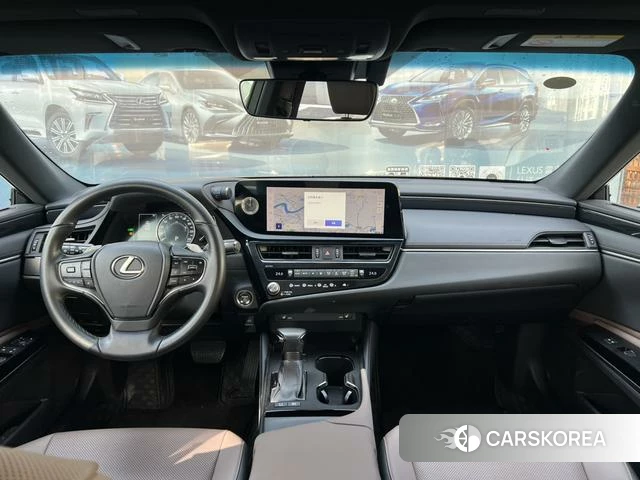 Lexus ES 2022 Серебристо-серый из Китая, фото 5