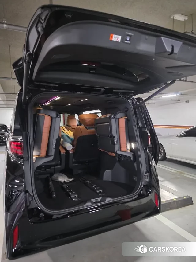 Toyota Alphard 4th Generation 2024 Черный из Кореи, фото 5