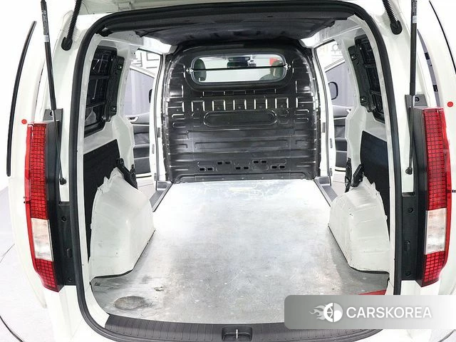 Hyundai Staria id 4948882 из Кореи 15