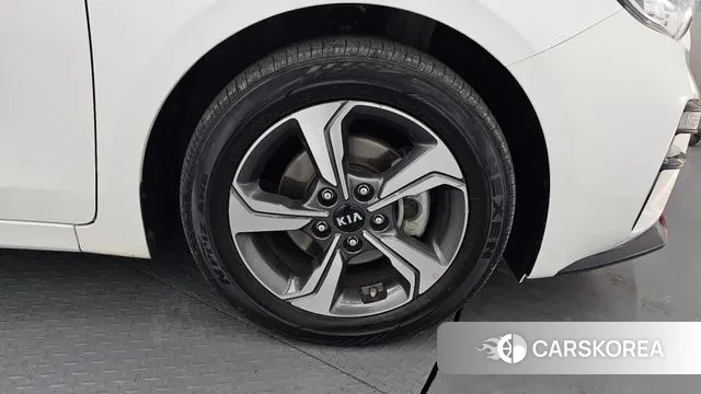 Kia Come New K3 id 3718763 из Кореи 15