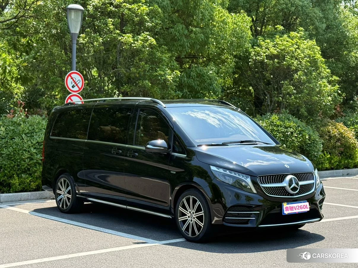 Mercedes-Benz V-class id 4441015 из Китая 15