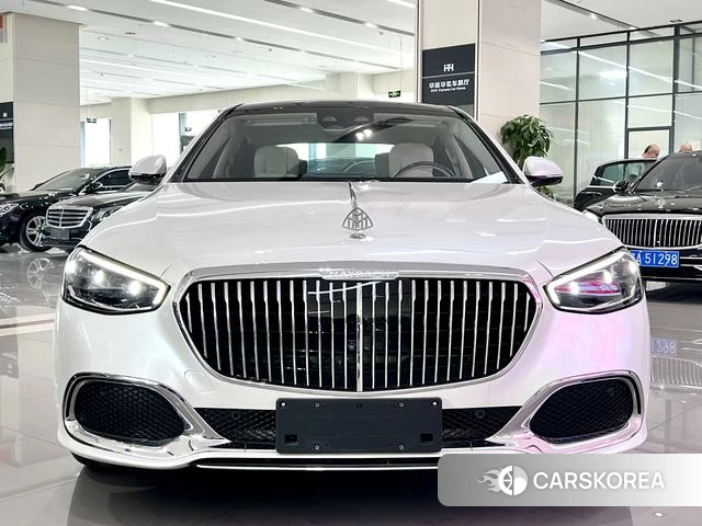 Mercedes-Benz Maybach S-class 2022 Белый из Китая, фото 5