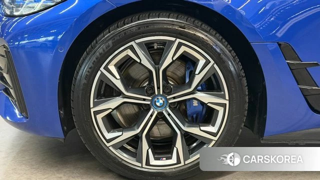 BMW i4 id 4493875 из Кореи 15