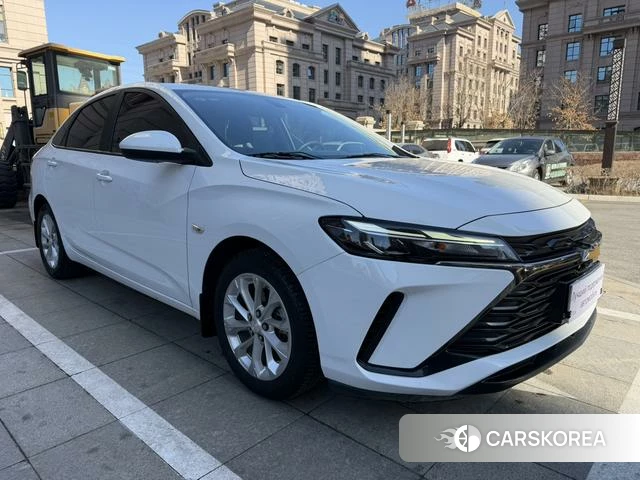 Chevrolet Cruze 2023 Белый из Китая, фото 5