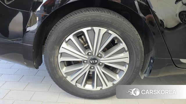 Kia K7 Premier Hybrid id 4894587 из Кореи 29