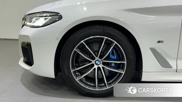 BMW 5 Series (G30) id 4408988 из Кореи 15