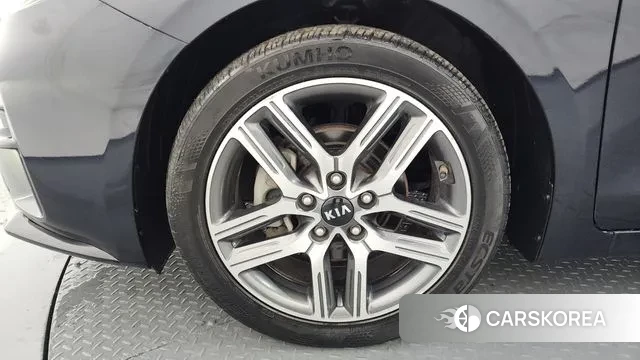 Kia Come New K3 id 3469984 из Кореи 15