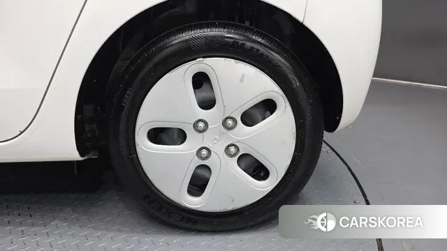 Kia The New Kia Ray id 3431873 из Кореи 15