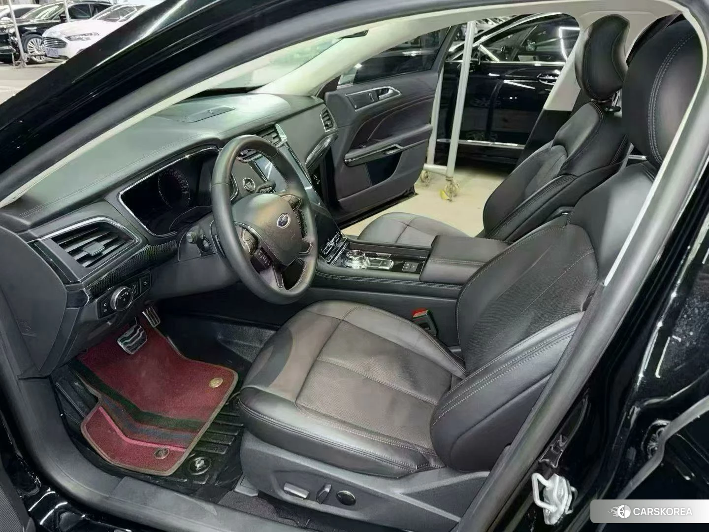 Ford Taurus 2019 Черный из Китая, фото 5