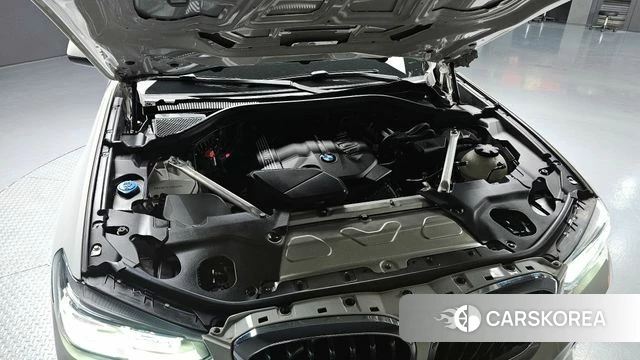 BMW X3 (G01) id 4196602 из Кореи 27