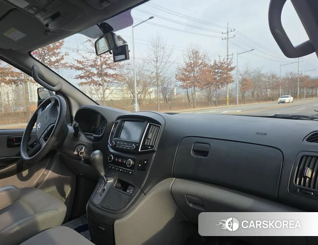 Hyundai The New Grand Starex 2020 Желтый из Кореи, фото 5