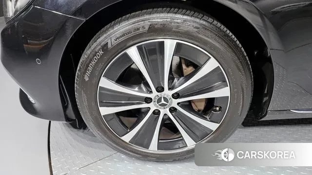 Mercedes-Benz E-Class W213 id 3568081 из Кореи 15