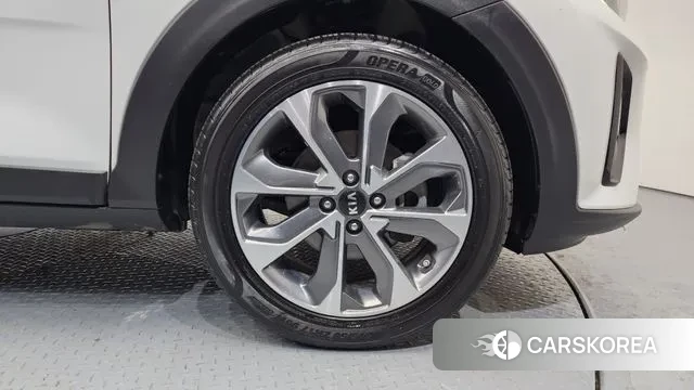 Kia Stonic id 3722784 из Кореи 15