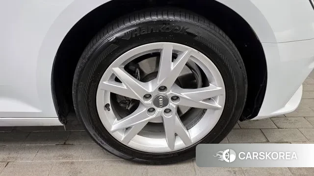 Audi A4 (B9) id 3718697 из Кореи 15