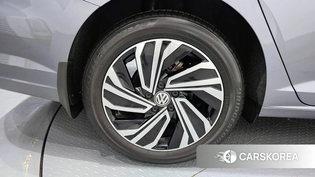 Volkswagen 7th Generation of Jetta id 4383073 из Кореи 29