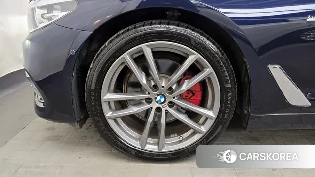 BMW 5 Series (G30) id 3617226 из Кореи 15