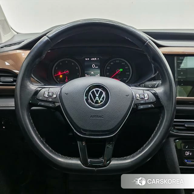 Volkswagen Tuyue id 4236378 из Китая 13