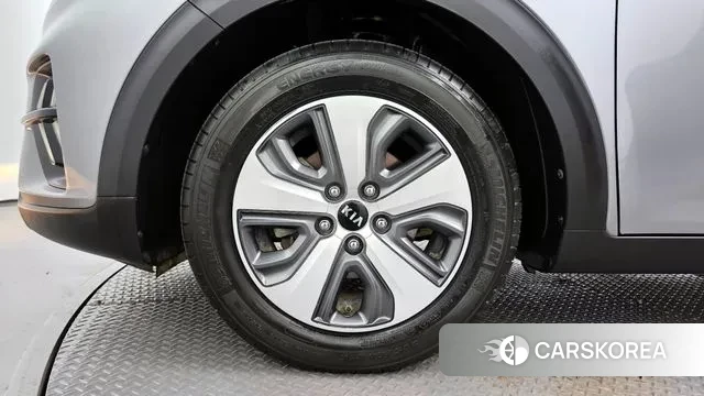 Kia The New Niro id 3017654 из Кореи 15