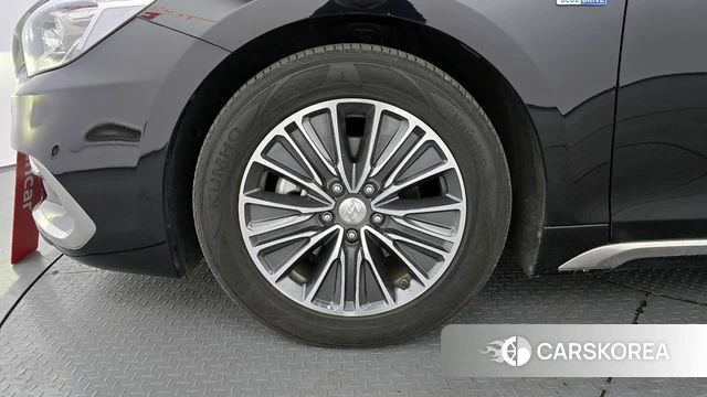 Hyundai Grandeur IG Hybrid id 3829343 из Кореи 15