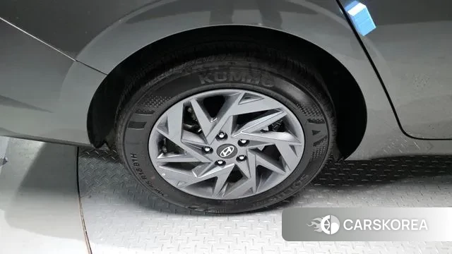 Hyundai The New Avante (CN7) id 3383130 из Кореи 15