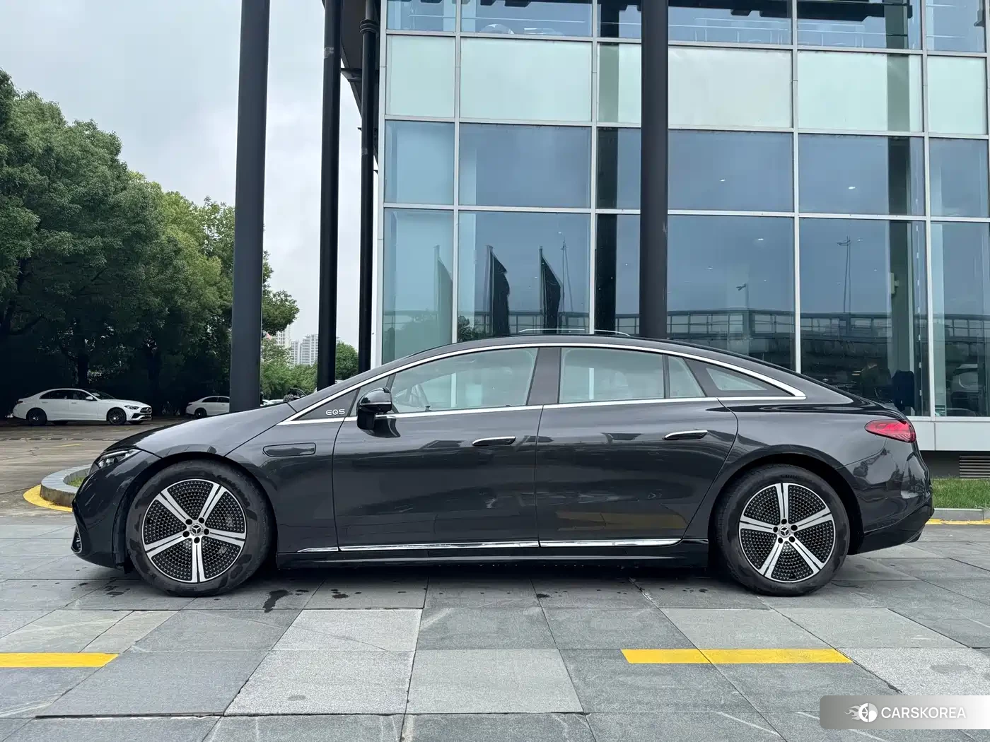 Mercedes-Benz EQS id 4577775 из Китая 13