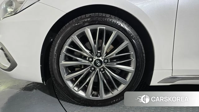 Hyundai Grandeur IG id 4305016 из Кореи 31