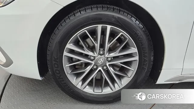 Hyundai Grandeur IG id 3772900 из Кореи 15